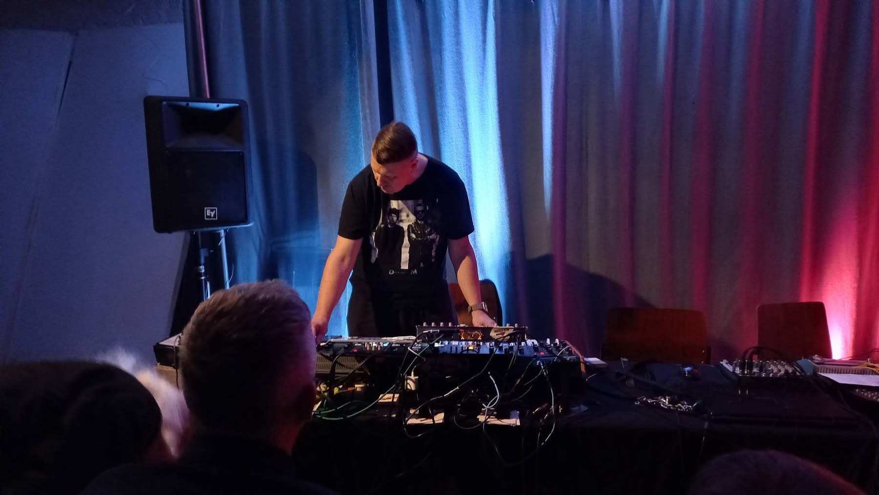 Moogulator RotalugooM live im Subsol 2026 Oktober 2 - Ultraelectronic Ultradark